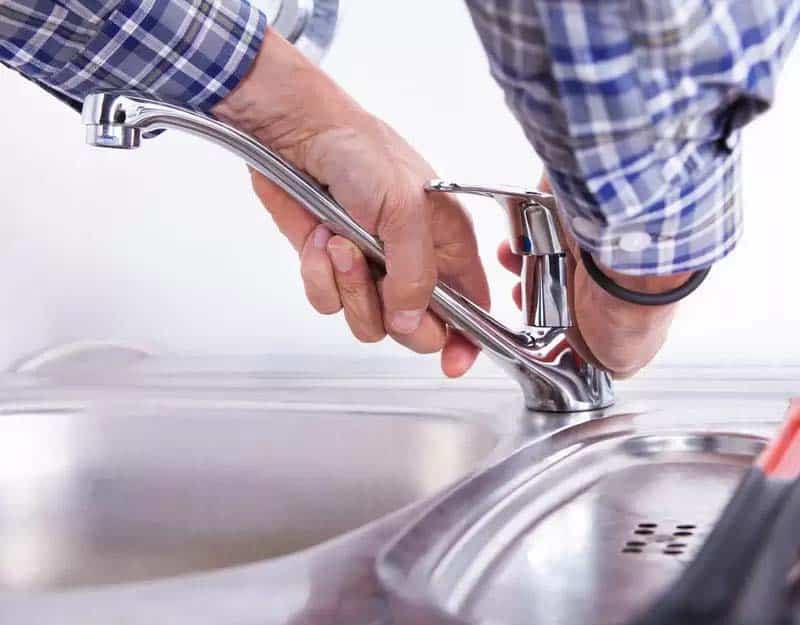 Auburn-Kitchen-Faucet-Repair