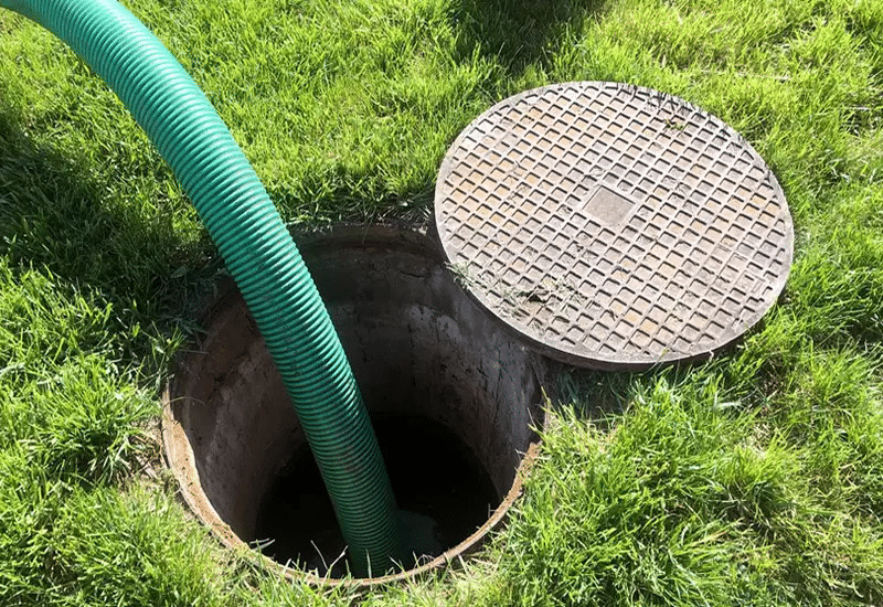 Everett-Sewage-Tank-Pumping