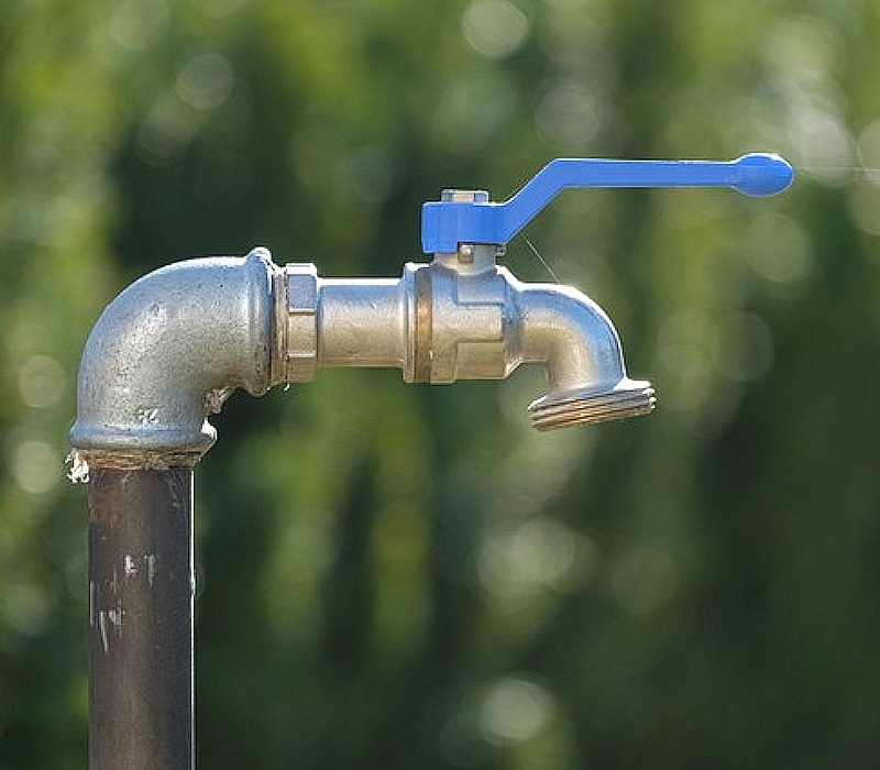 Sumner-Outdoor-Faucet-Repair